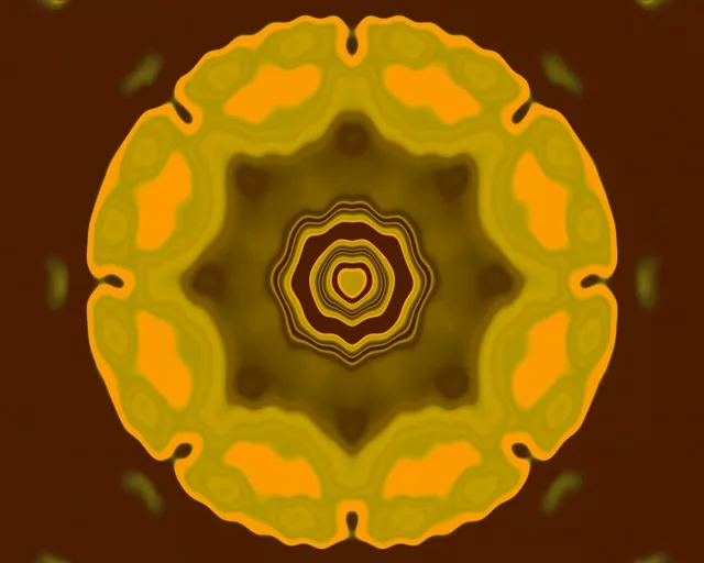 Zlatna zvijezda mandala s koncentričnim prstenovima i narančastim zrakastim laticama, stvarajući simetričan neon tunel efekt s toplim žutim i smeđim tonovima na tamnoj pozadini