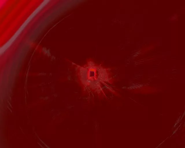 紅色脈動霓虹隧道 5:4 Industrial VJ Loop 60fps 螢幕保護程式